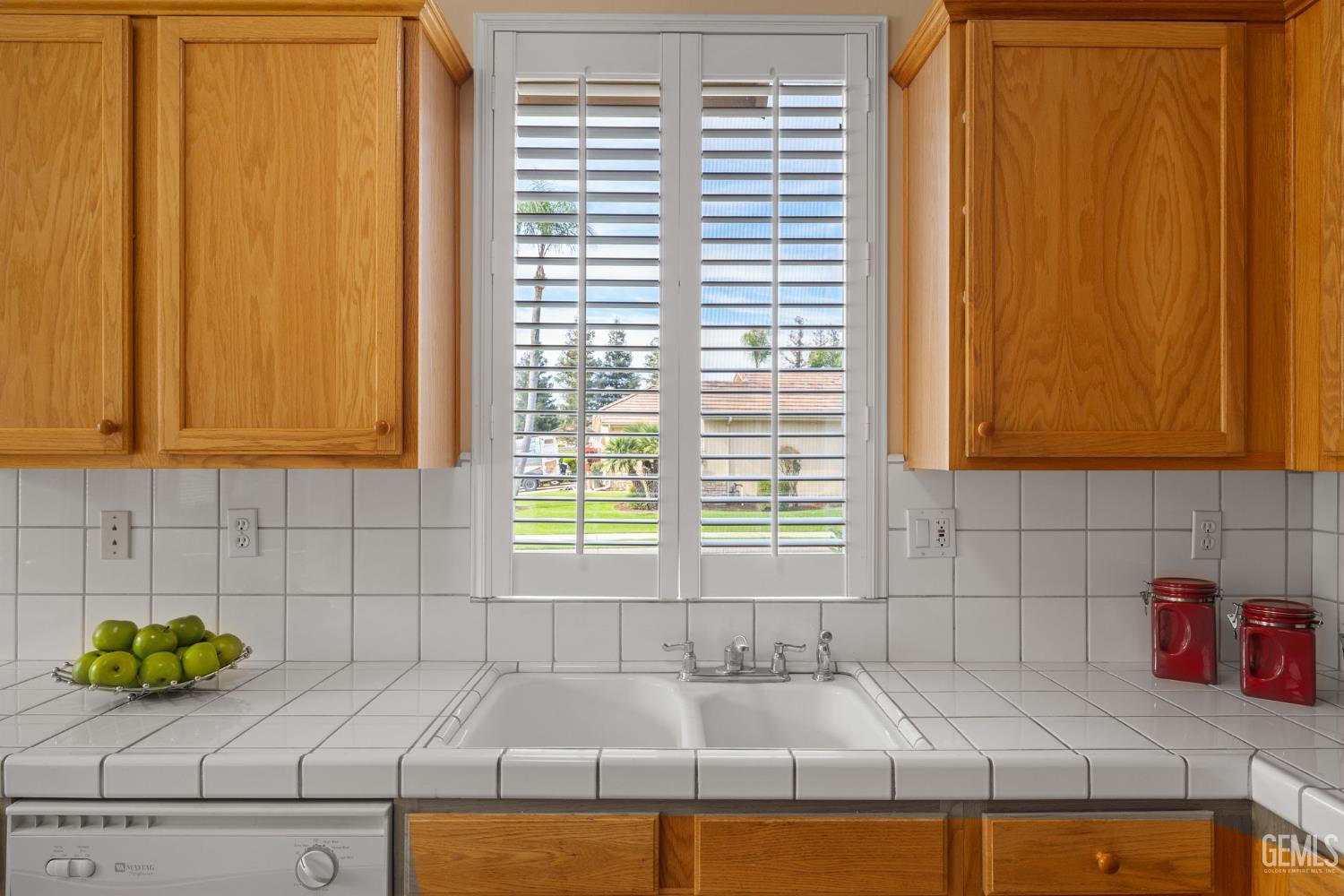 10017 Timeless Rose Court