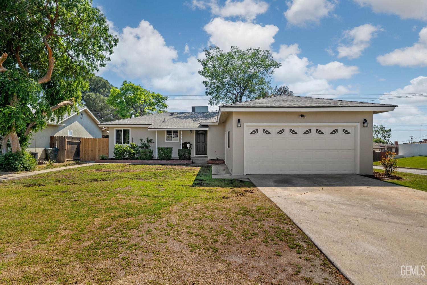 1801 University Avenue