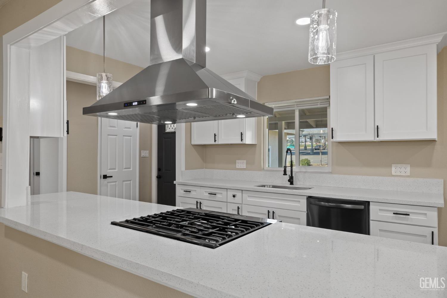 1801 University Avenue