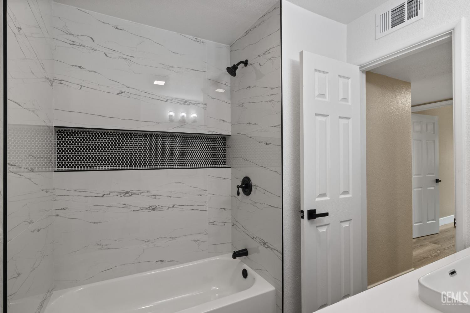 1801 University Avenue