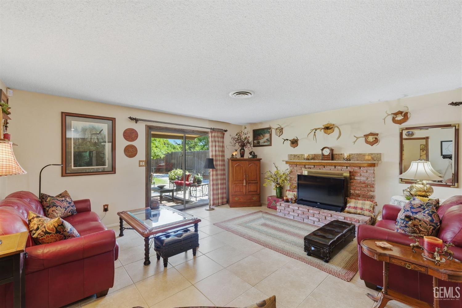 7605 Valemount Drive