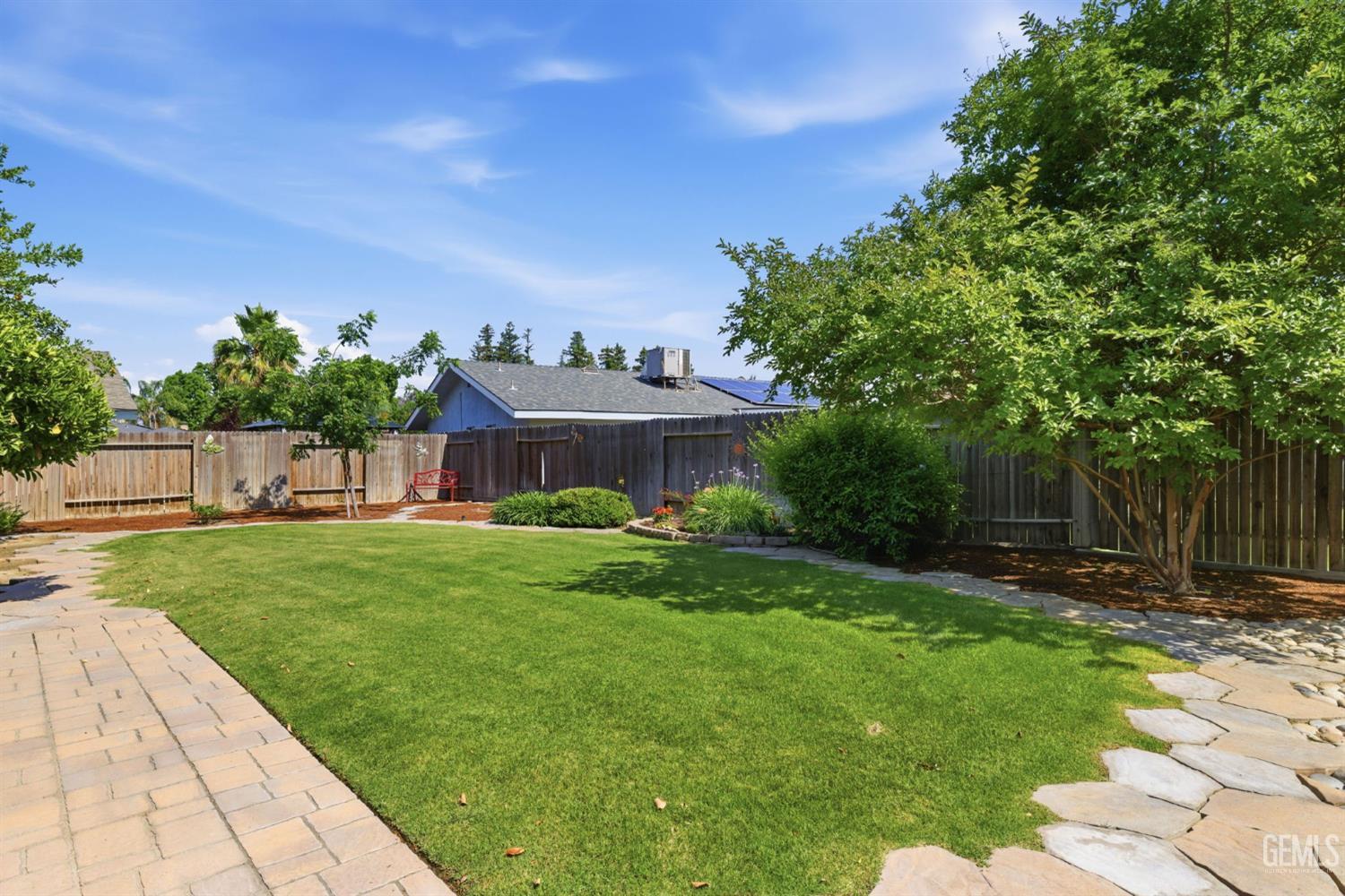 7605 Valemount Drive