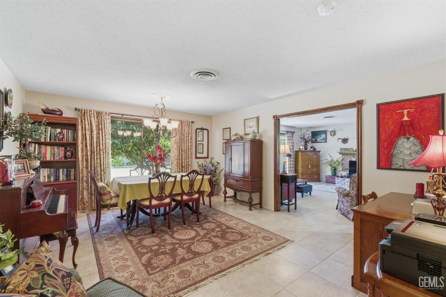 7605 Valemount Drive