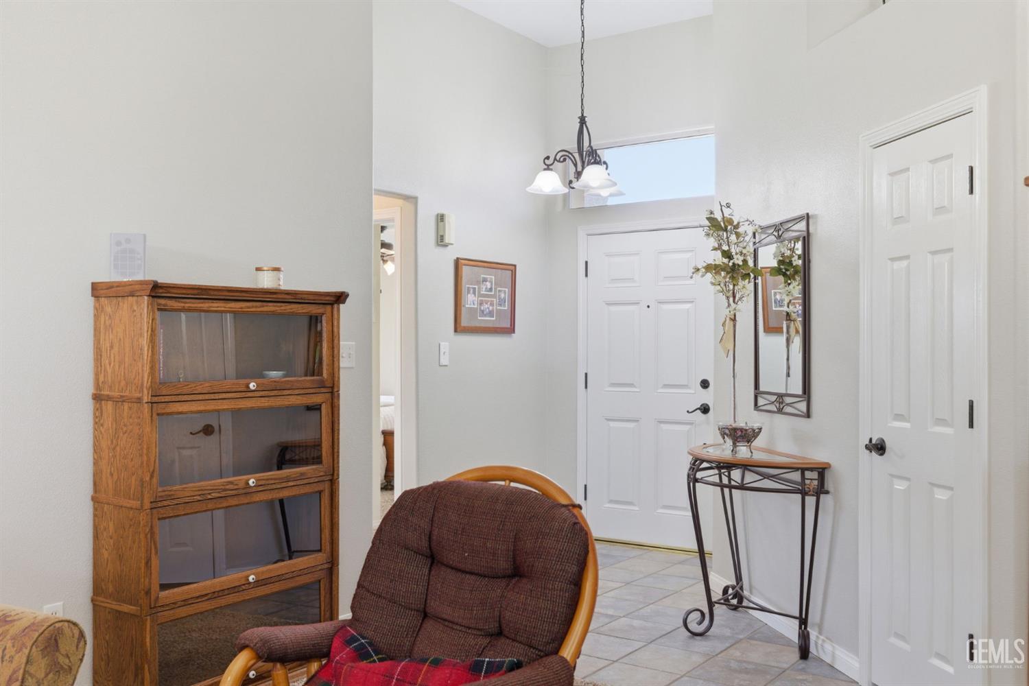 317 Calle Lechuga