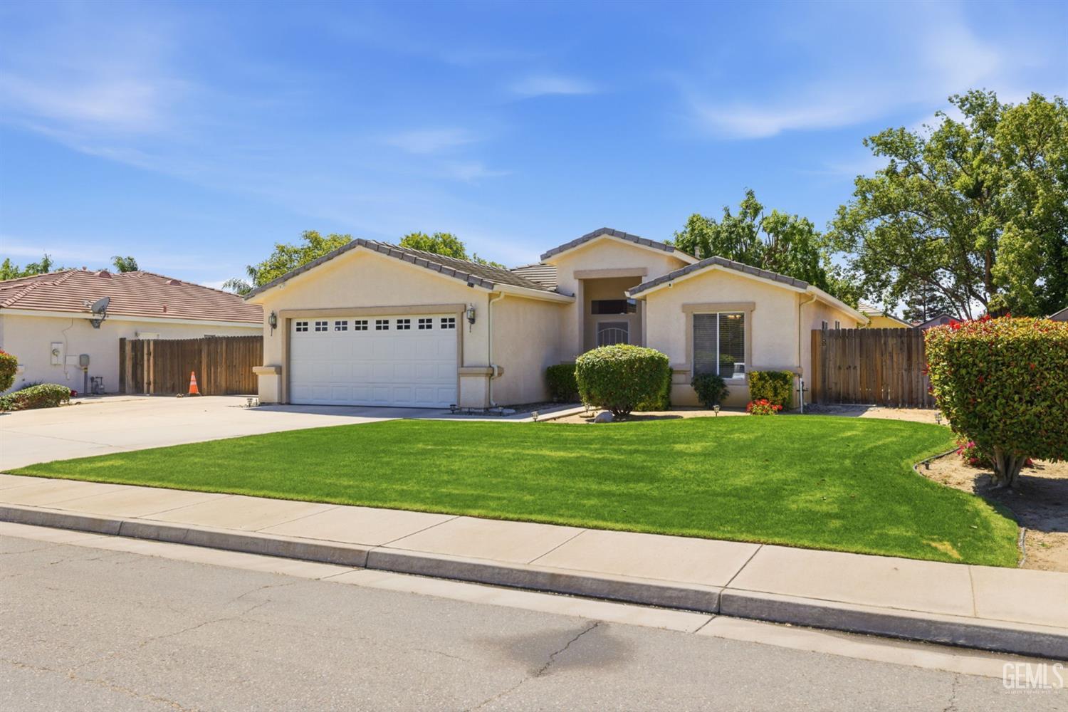317 Calle Lechuga