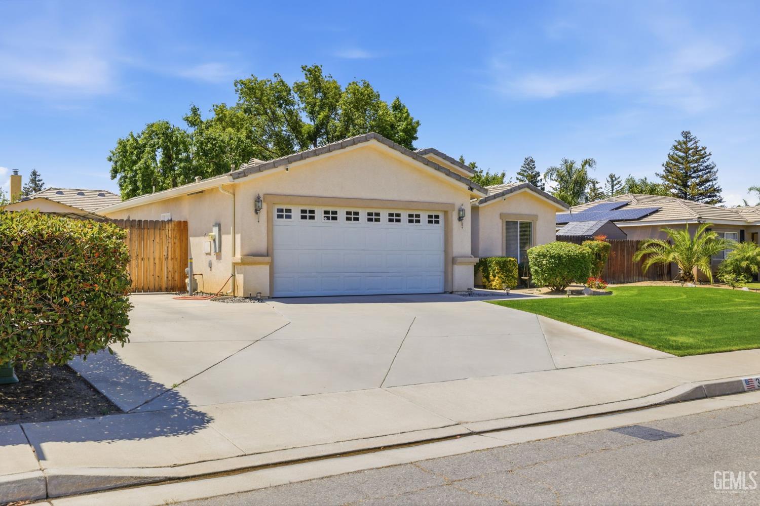 317 Calle Lechuga