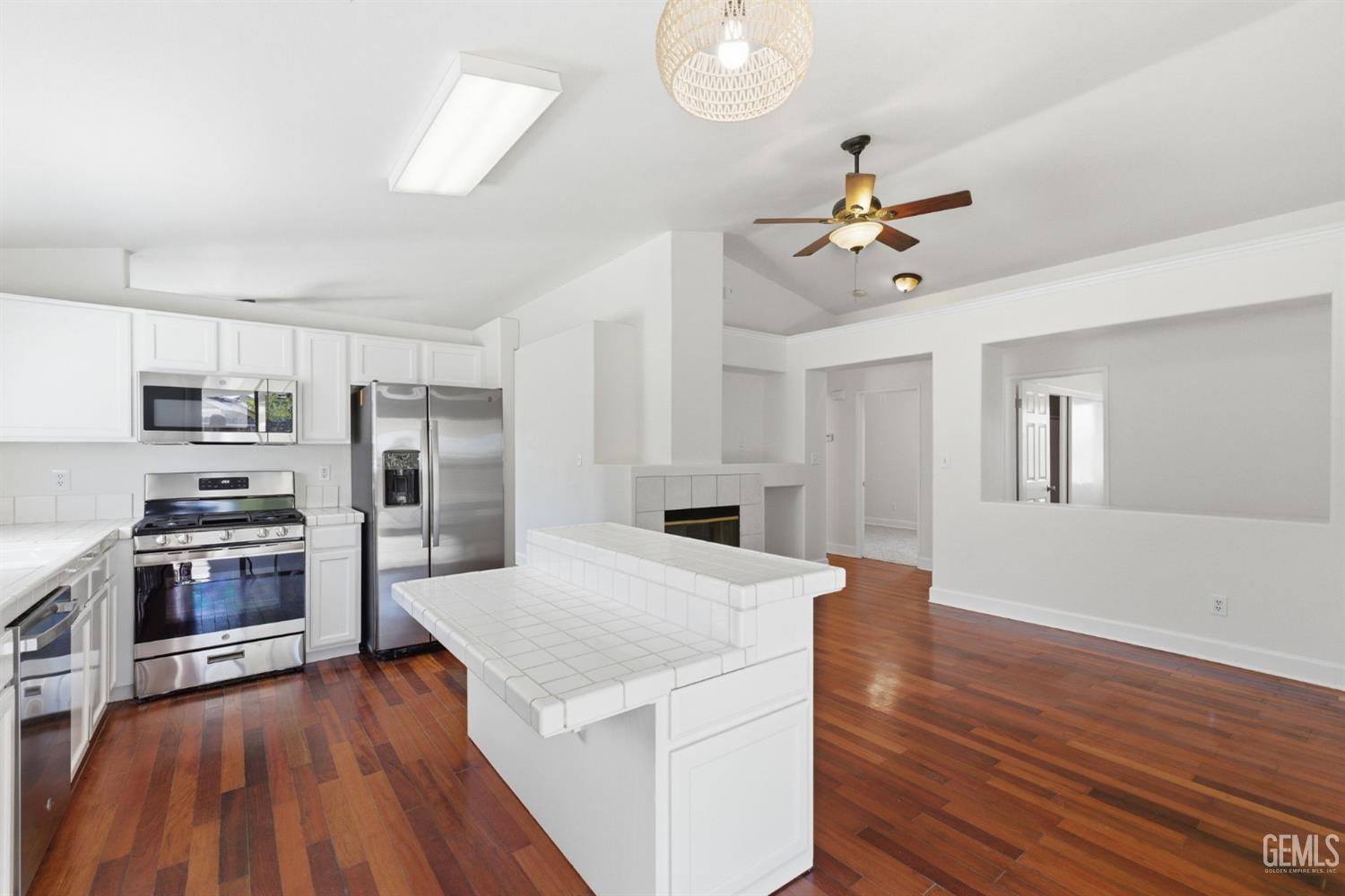 8319 Hemlock Court