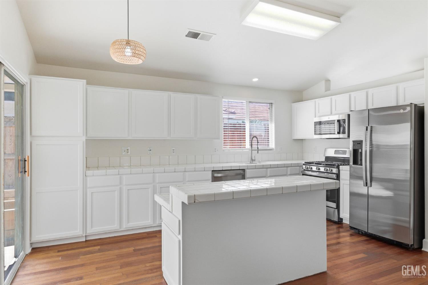 8319 Hemlock Court
