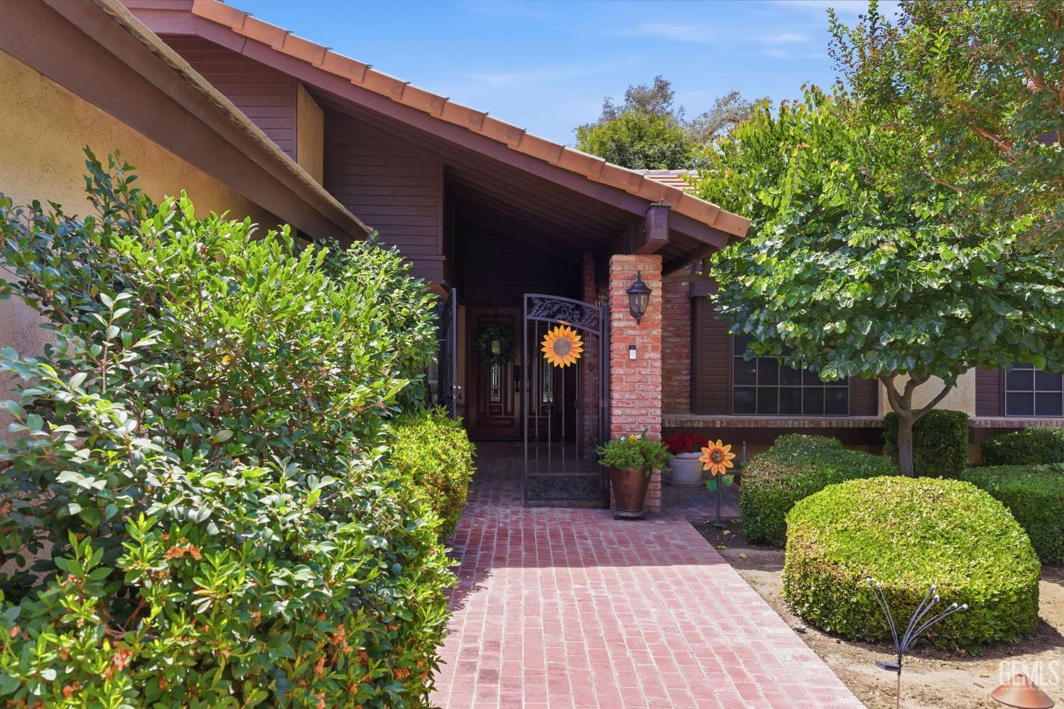 2501 Moffitt Way