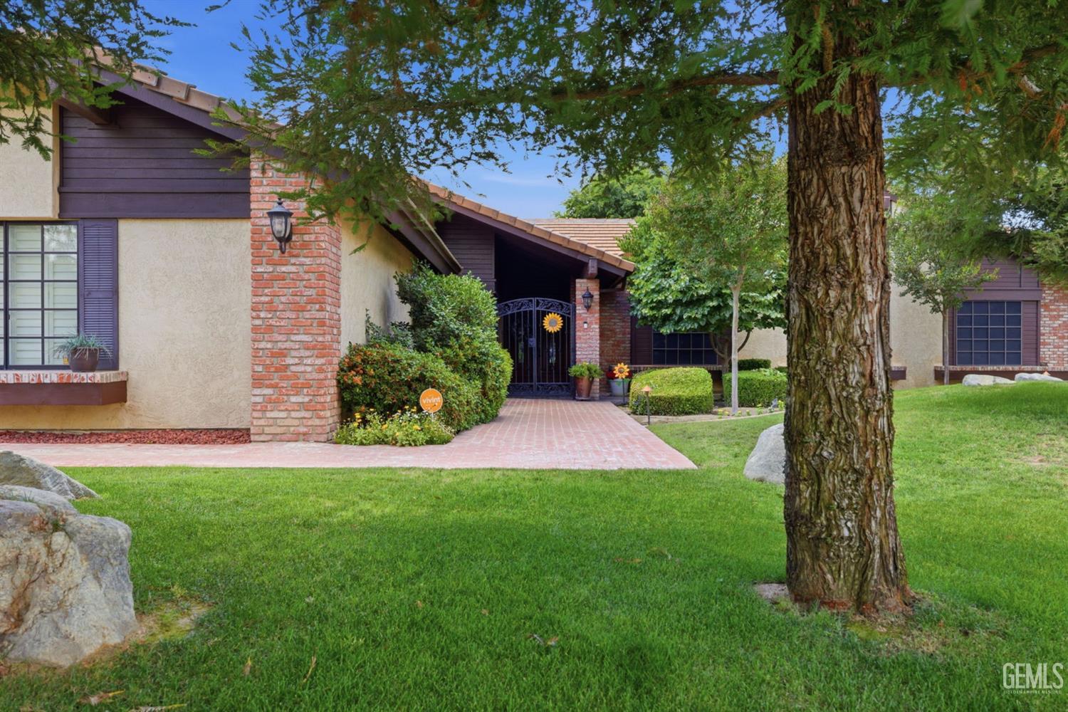 2501 Moffitt Way