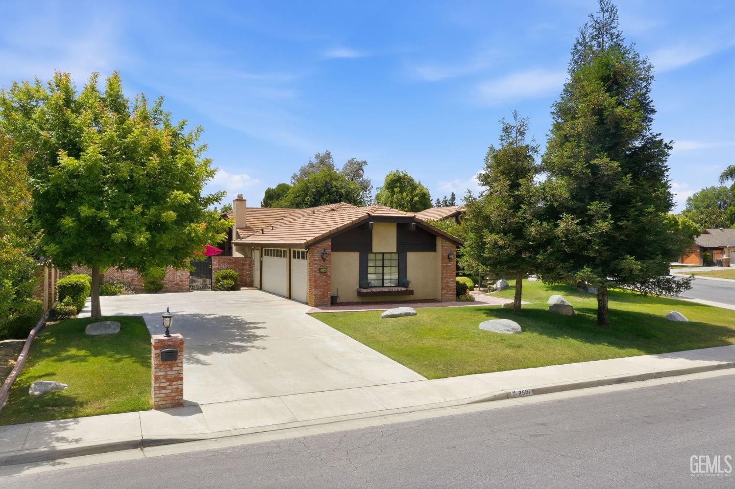 2501 Moffitt Way