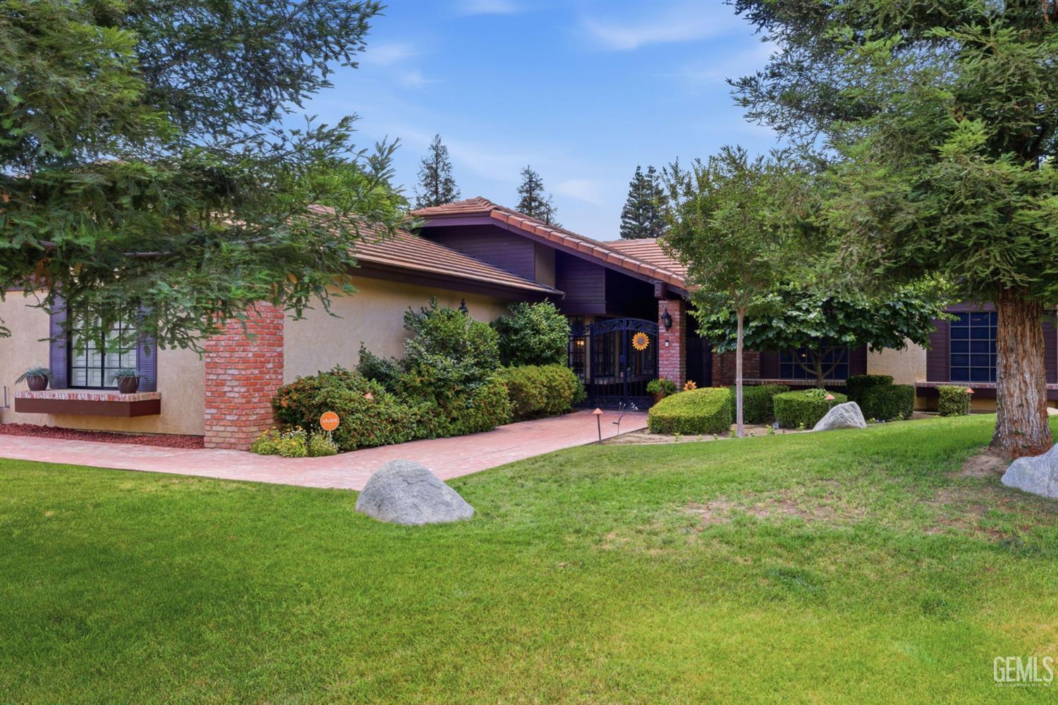 2501 Moffitt Way