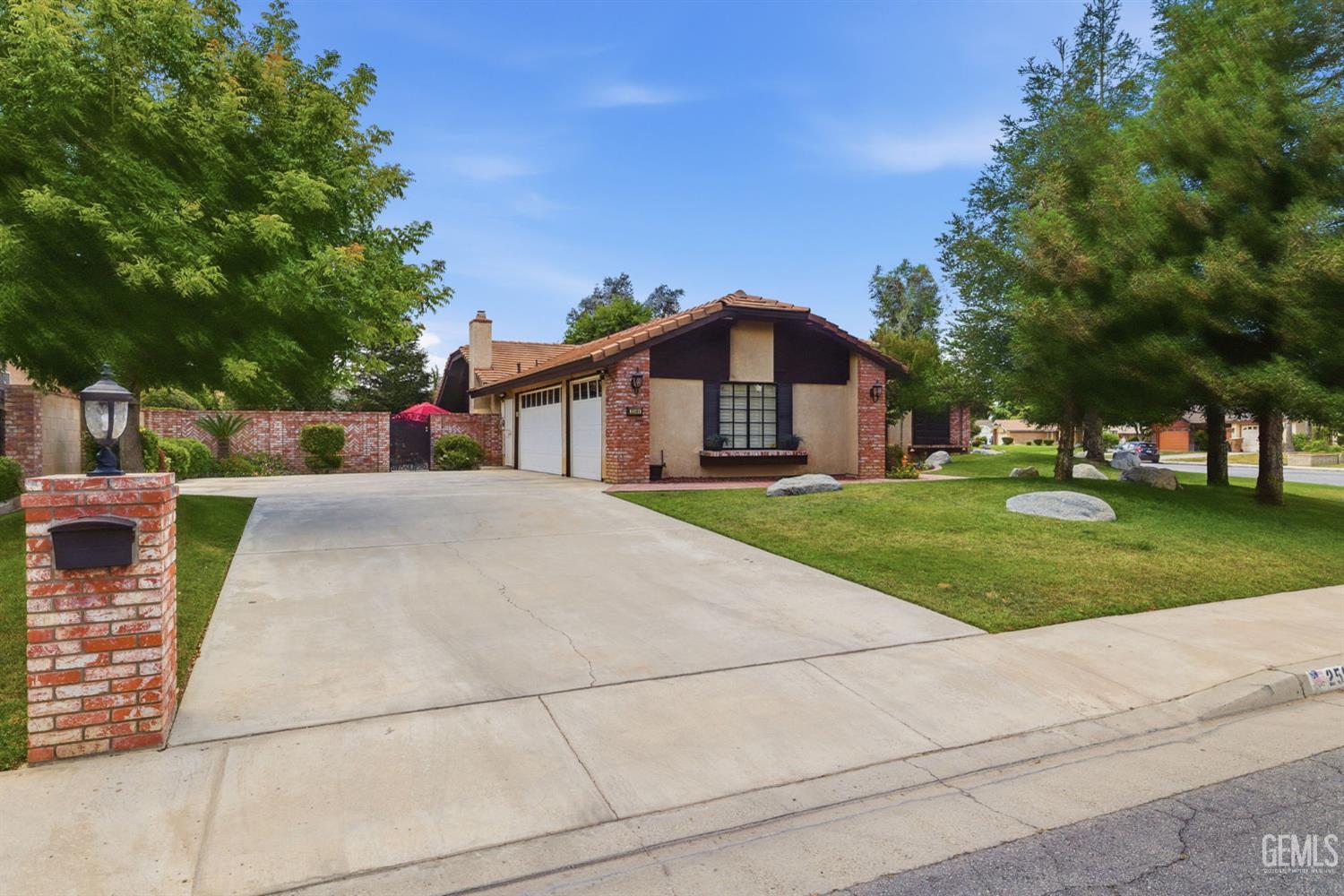 2501 Moffitt Way