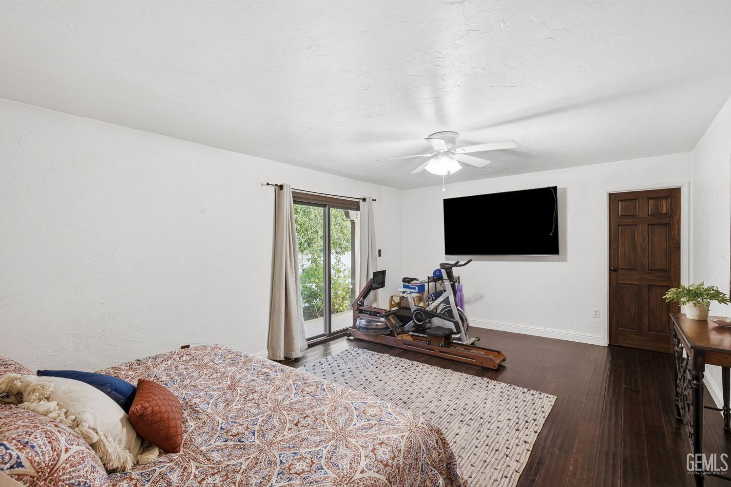 4265 Country Club Drive