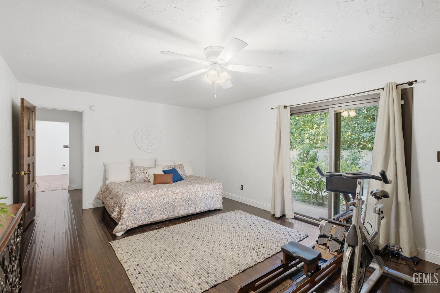 4265 Country Club Drive