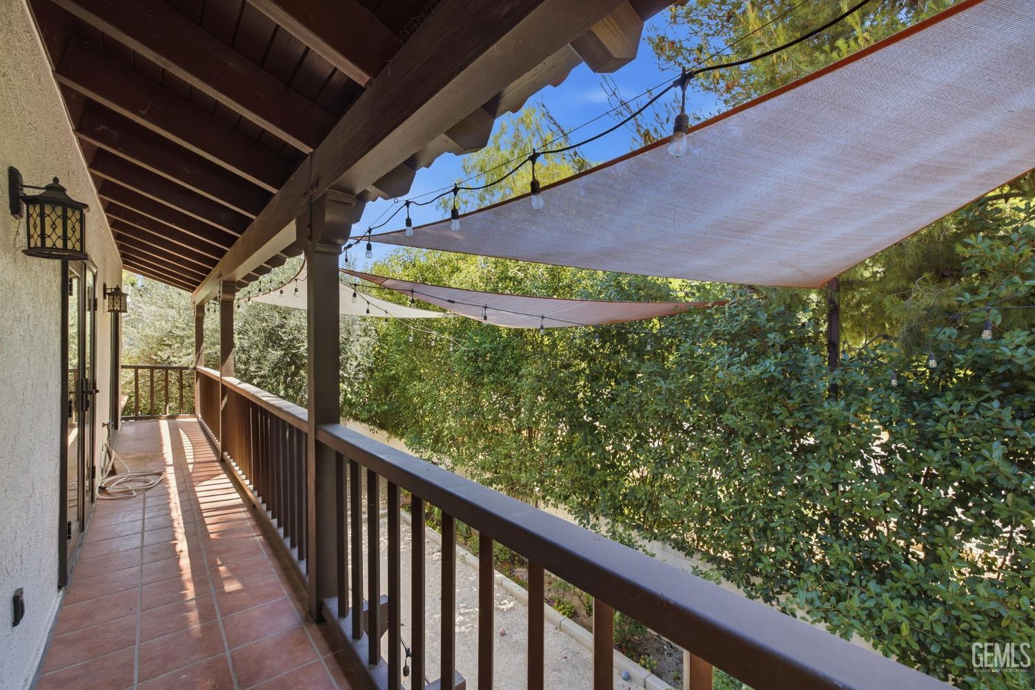 4265 Country Club Drive