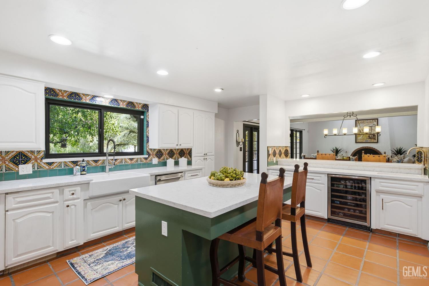 4265 Country Club Drive