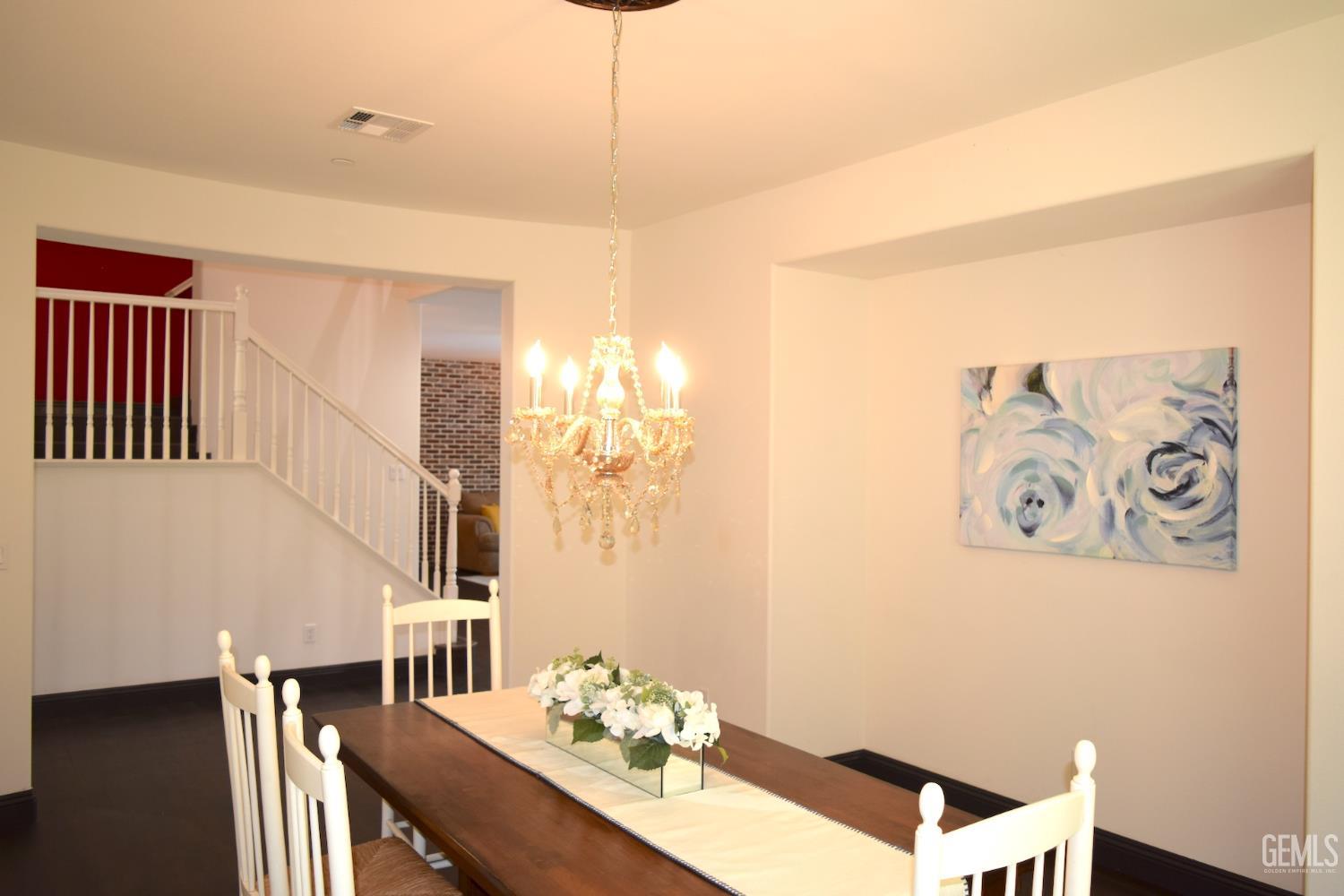 5818 Warren Ridge Drive
