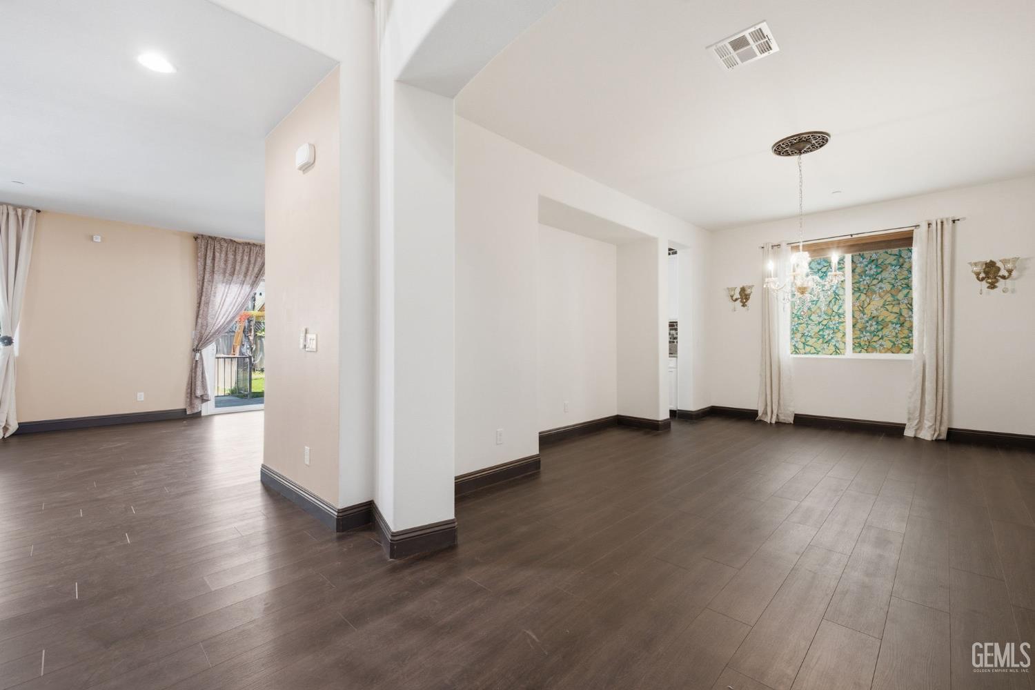5818 Warren Ridge Drive