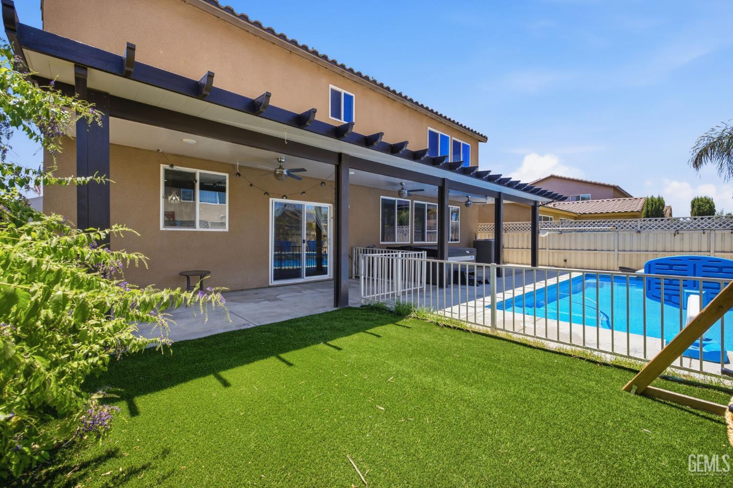 5818 Warren Ridge Drive