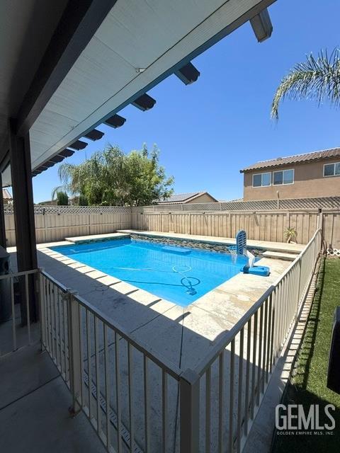5818 Warren Ridge Drive