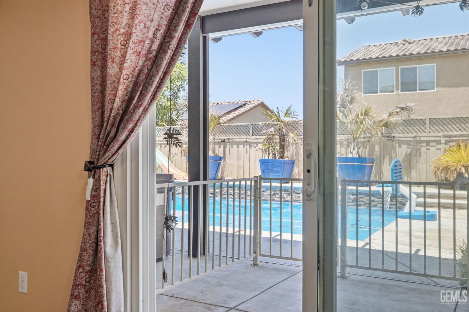 5818 Warren Ridge Drive