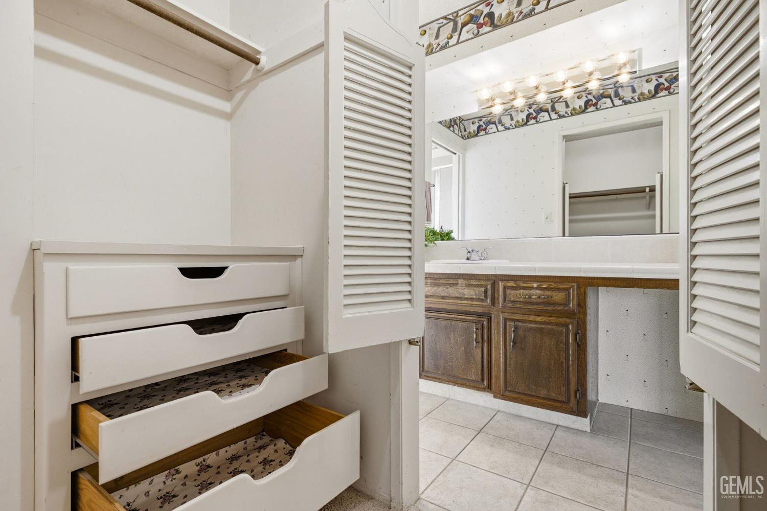 5700 Kirkside Drive Unit: D