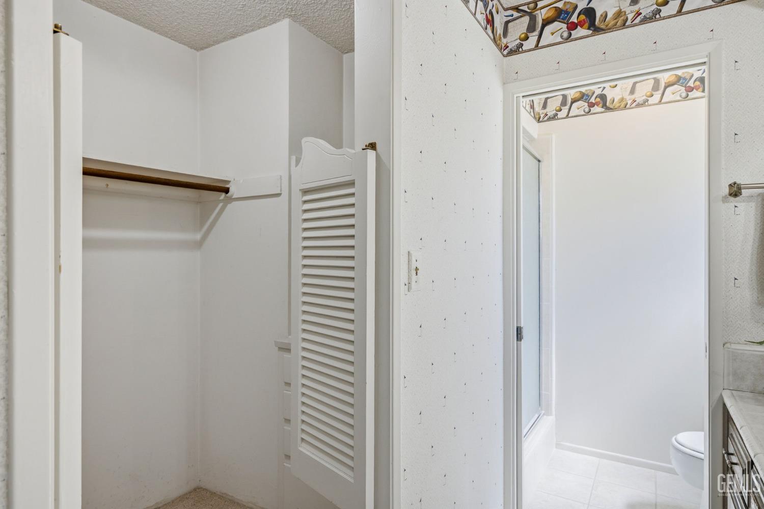 5700 Kirkside Drive Unit: D