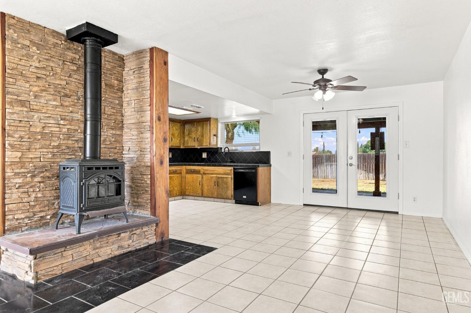 16318 Tamatha Lynn Way