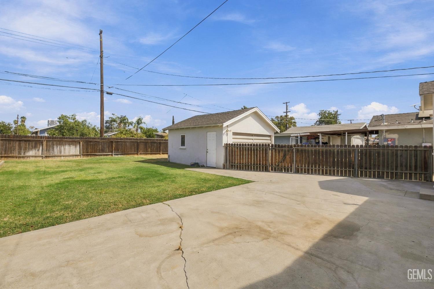 418 Francis Street