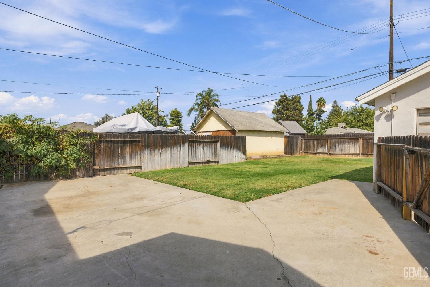 418 Francis Street