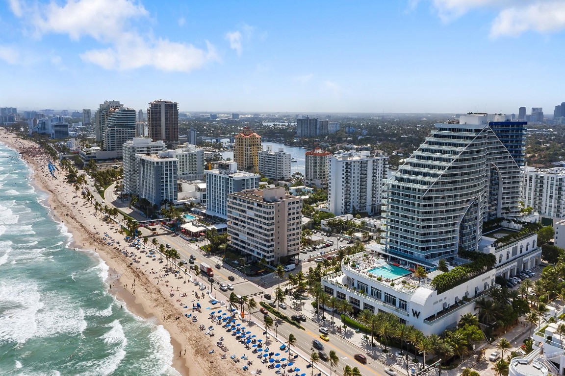 3101 S Bayshore Dr Unit: 901