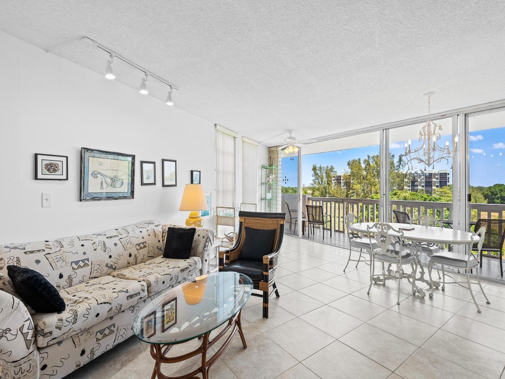 6901 Environ Blvd 4A