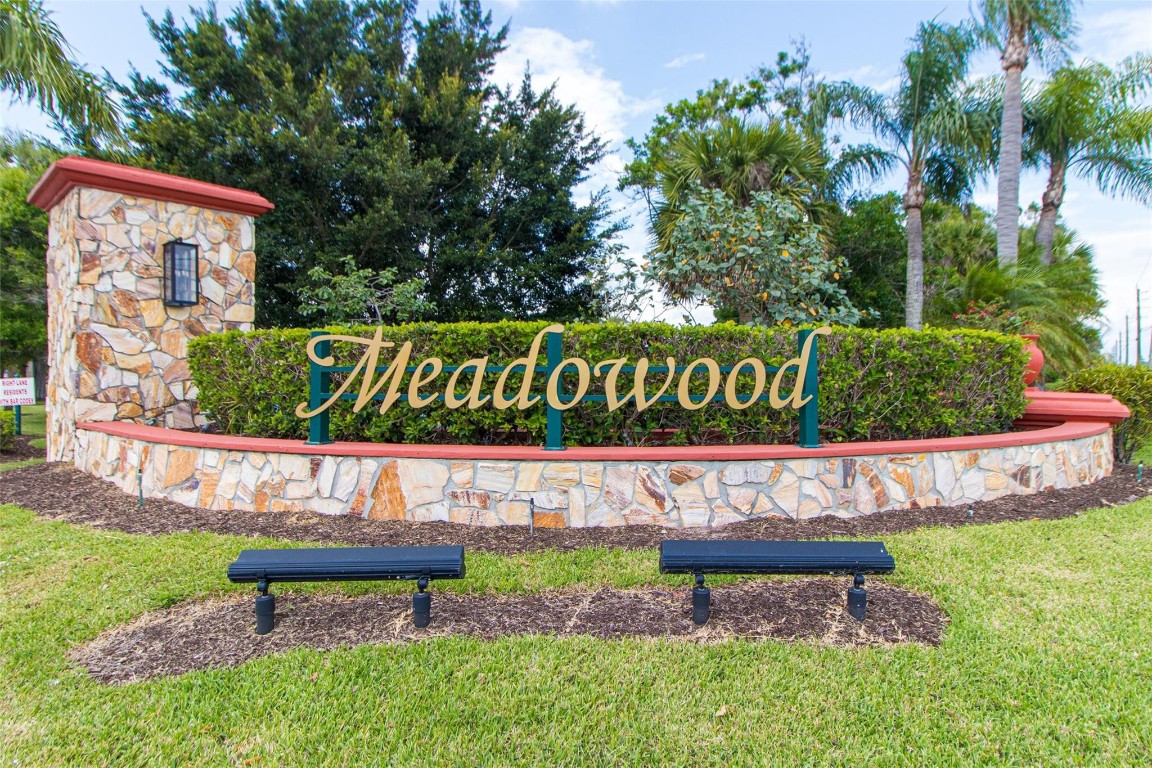 3351 Twin Lakes Terrace 203