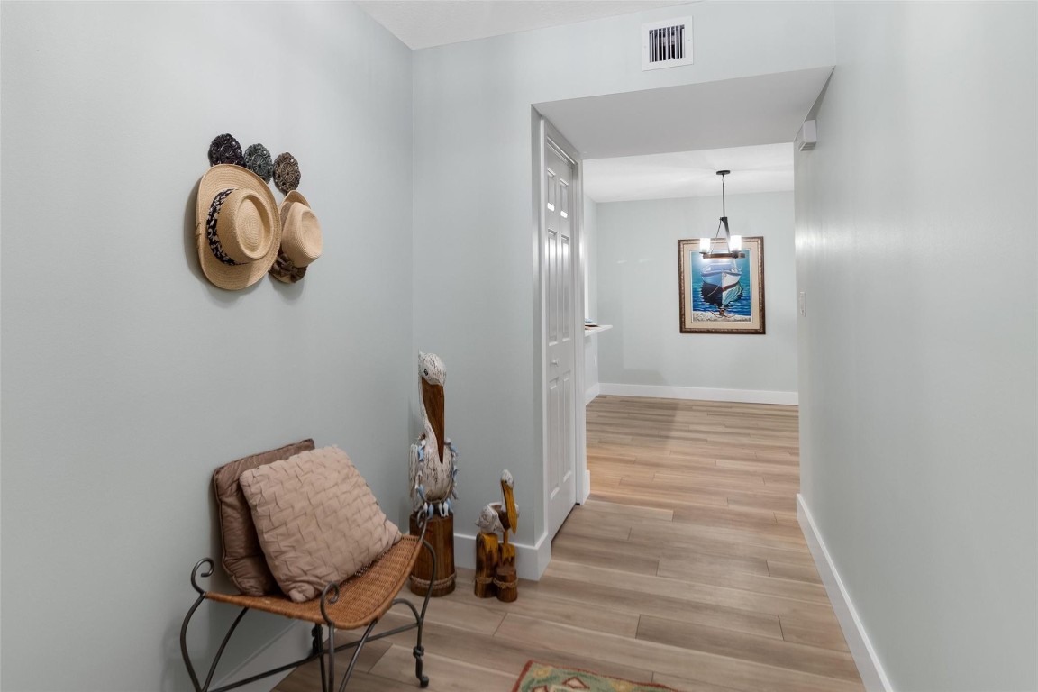 3351 Twin Lakes Terrace 203