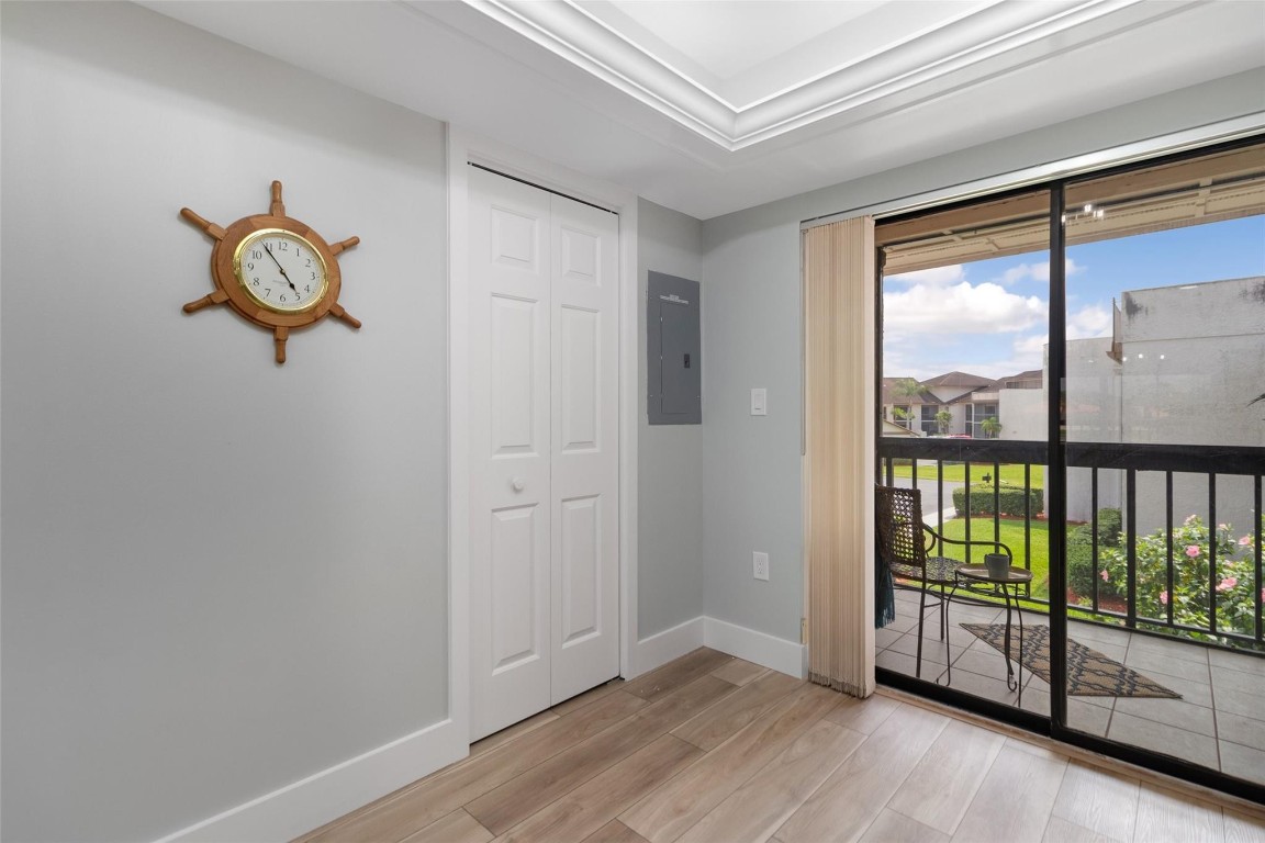 3351 Twin Lakes Terrace 203