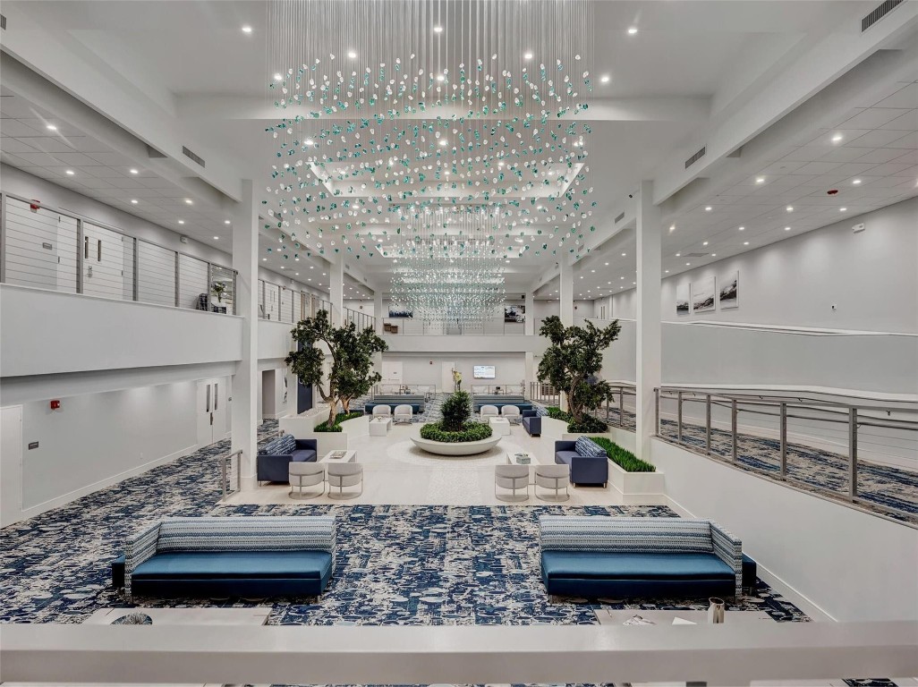 7267 Huntington Ln 306