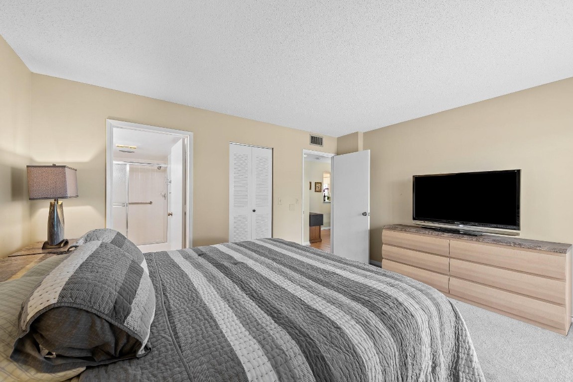 7267 Huntington Ln 306