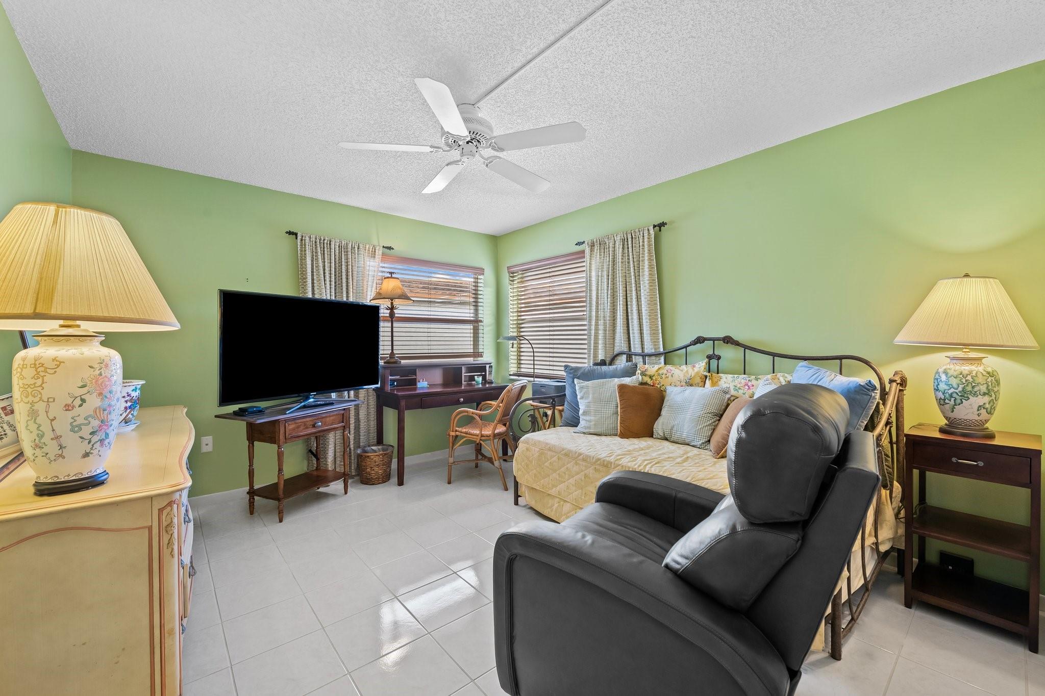 3930 Inverrary Blvd 608