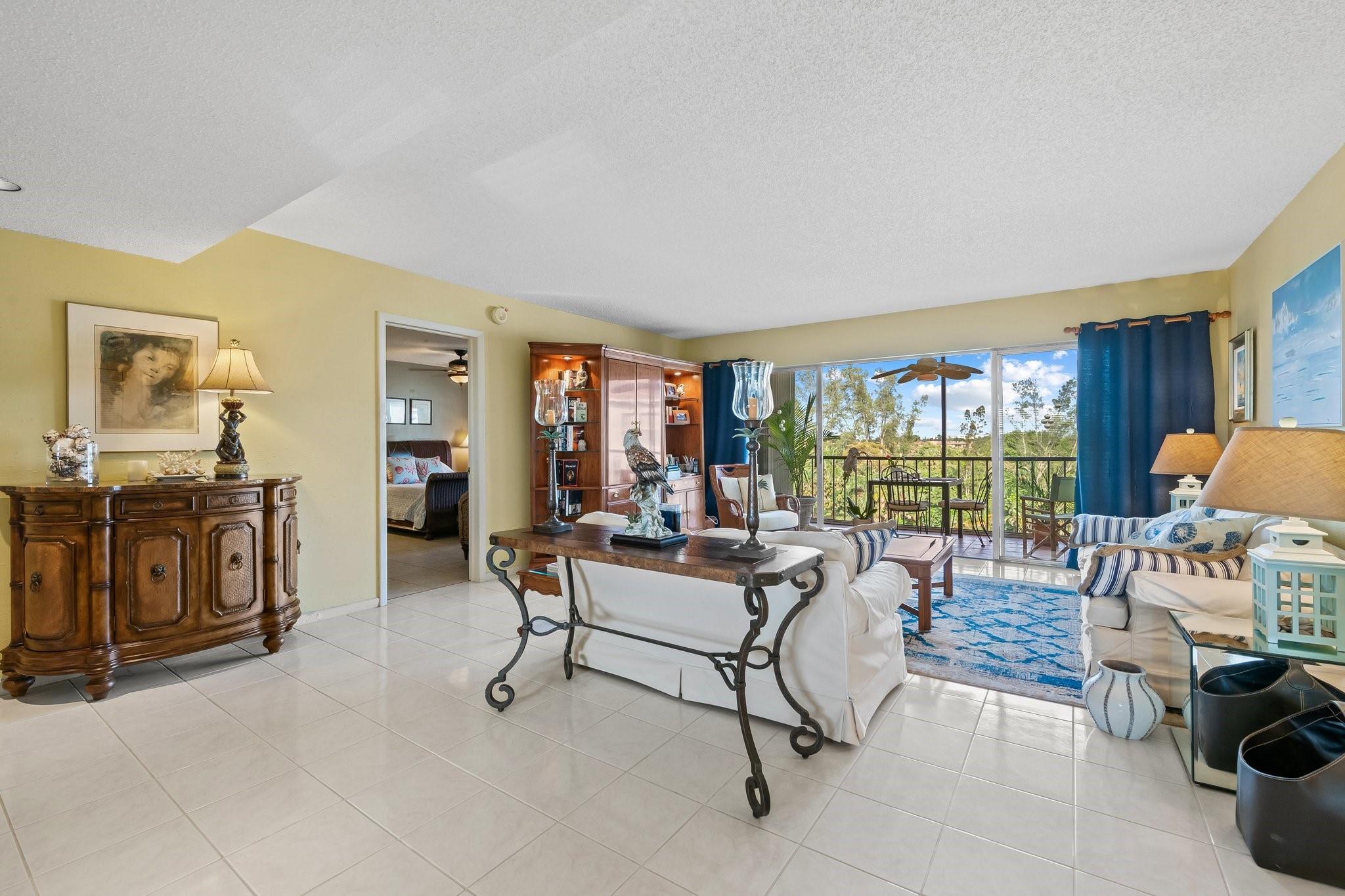 3930 Inverrary Blvd 608