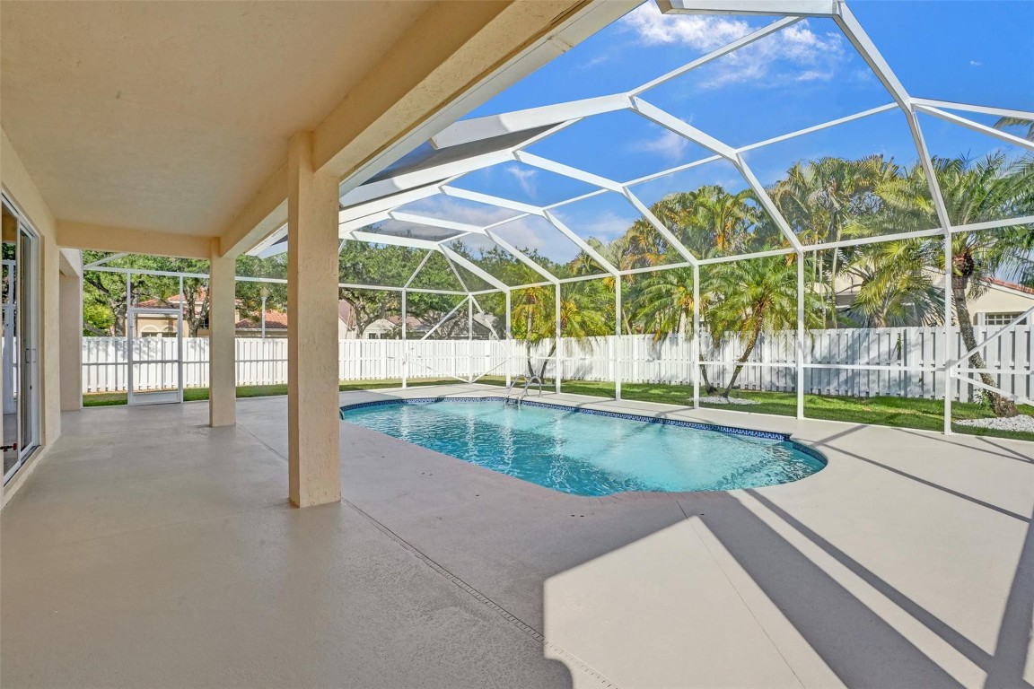 574 Slippery Rock Rd