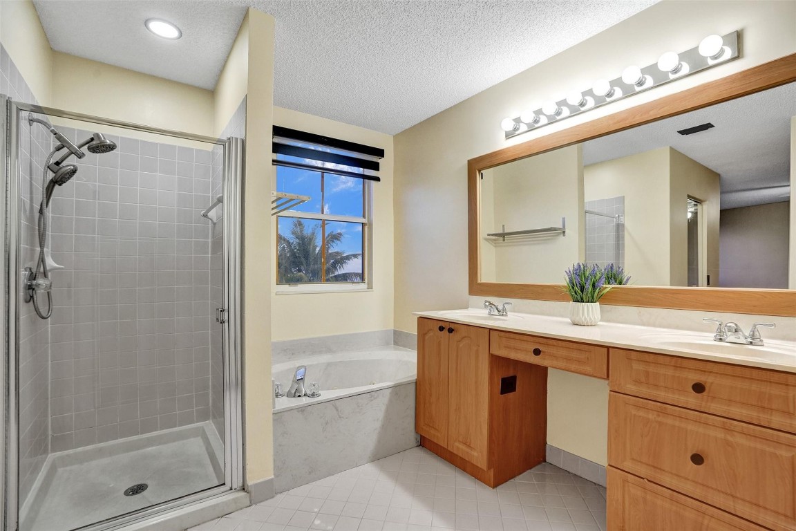 574 Slippery Rock Rd