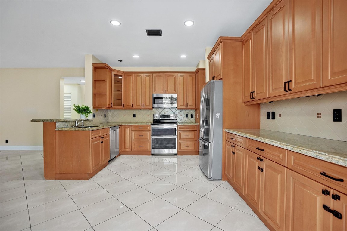 574 Slippery Rock Rd