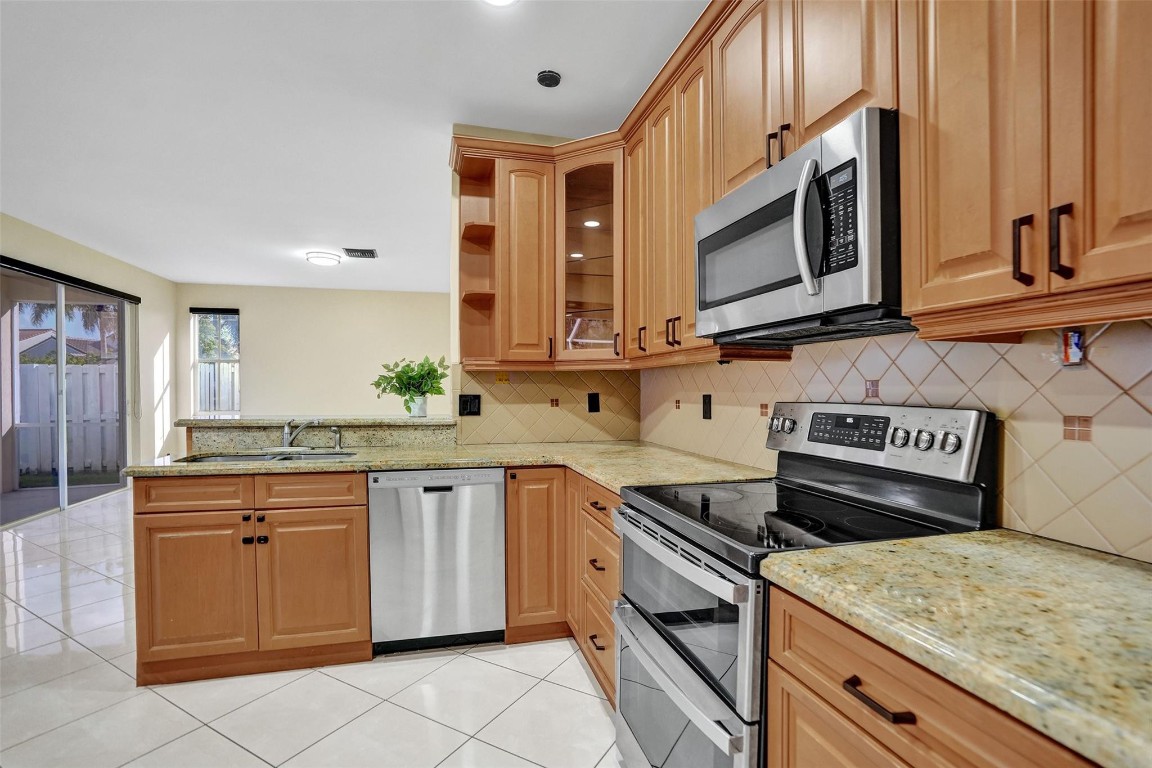 574 Slippery Rock Rd