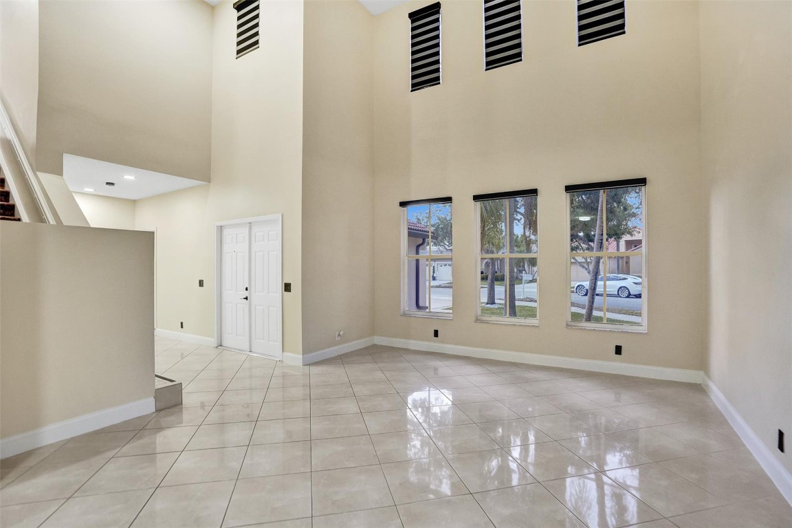 574 Slippery Rock Rd