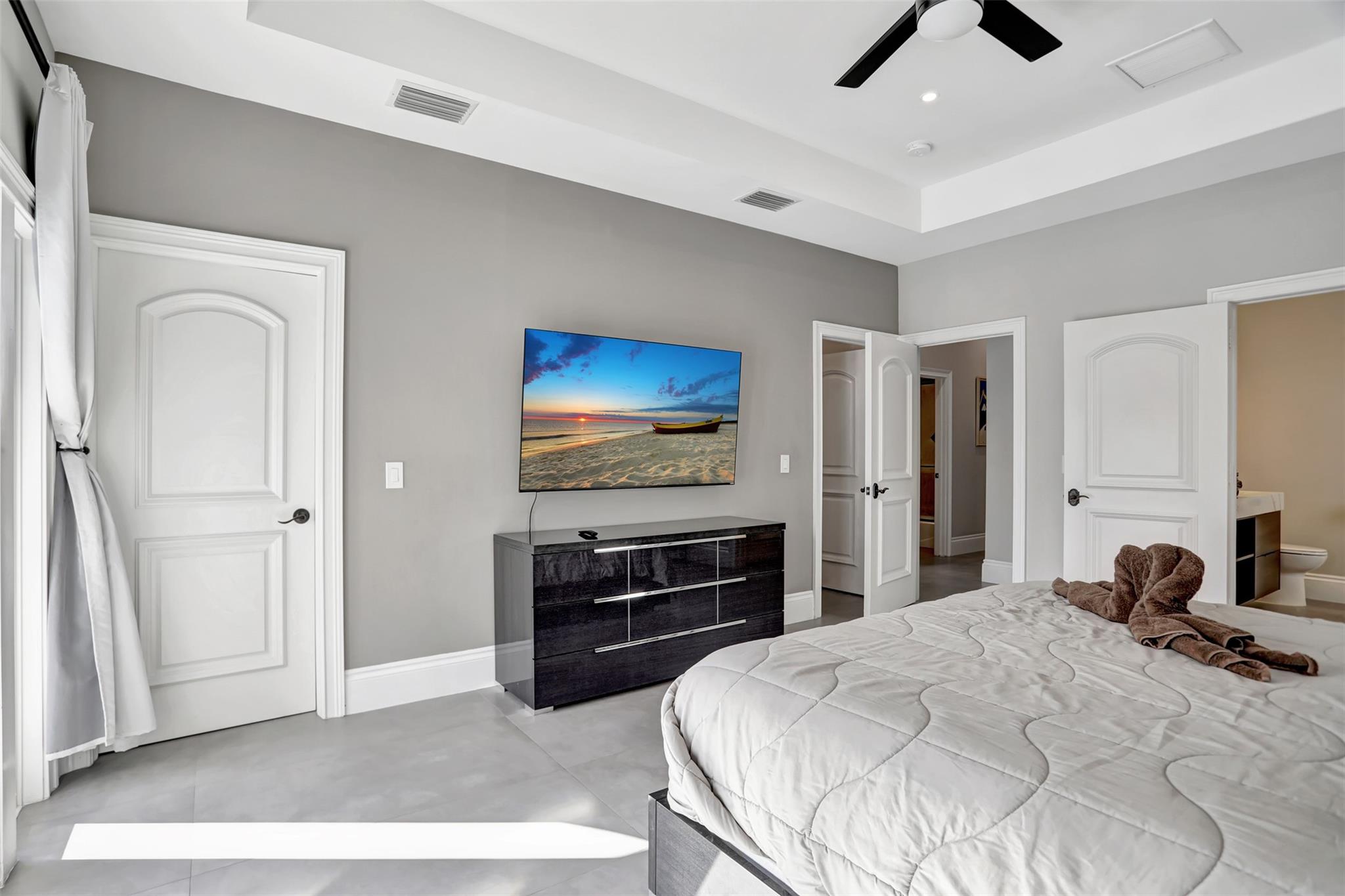 1304 MANDARIN ISLE