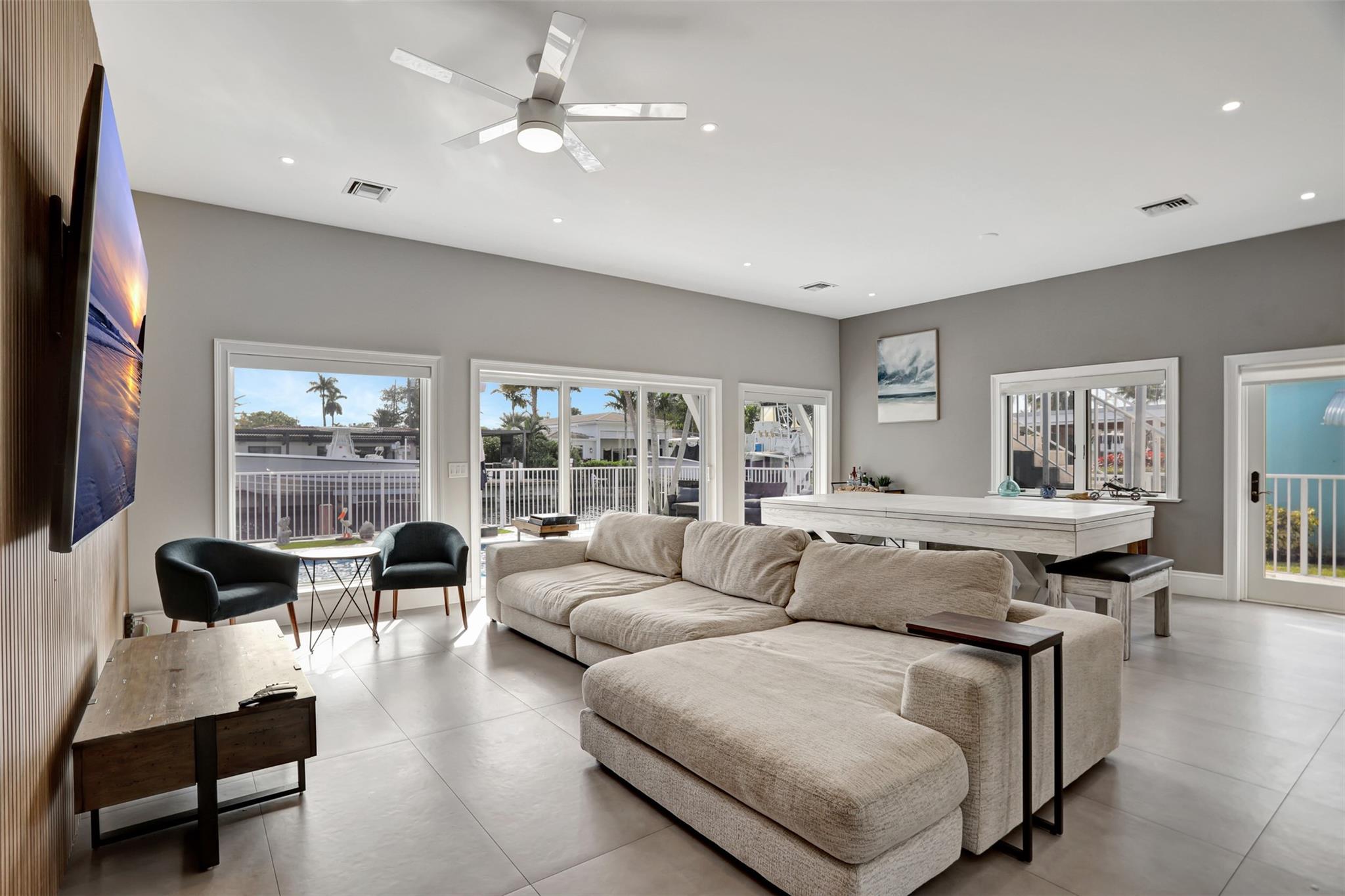1304 MANDARIN ISLE