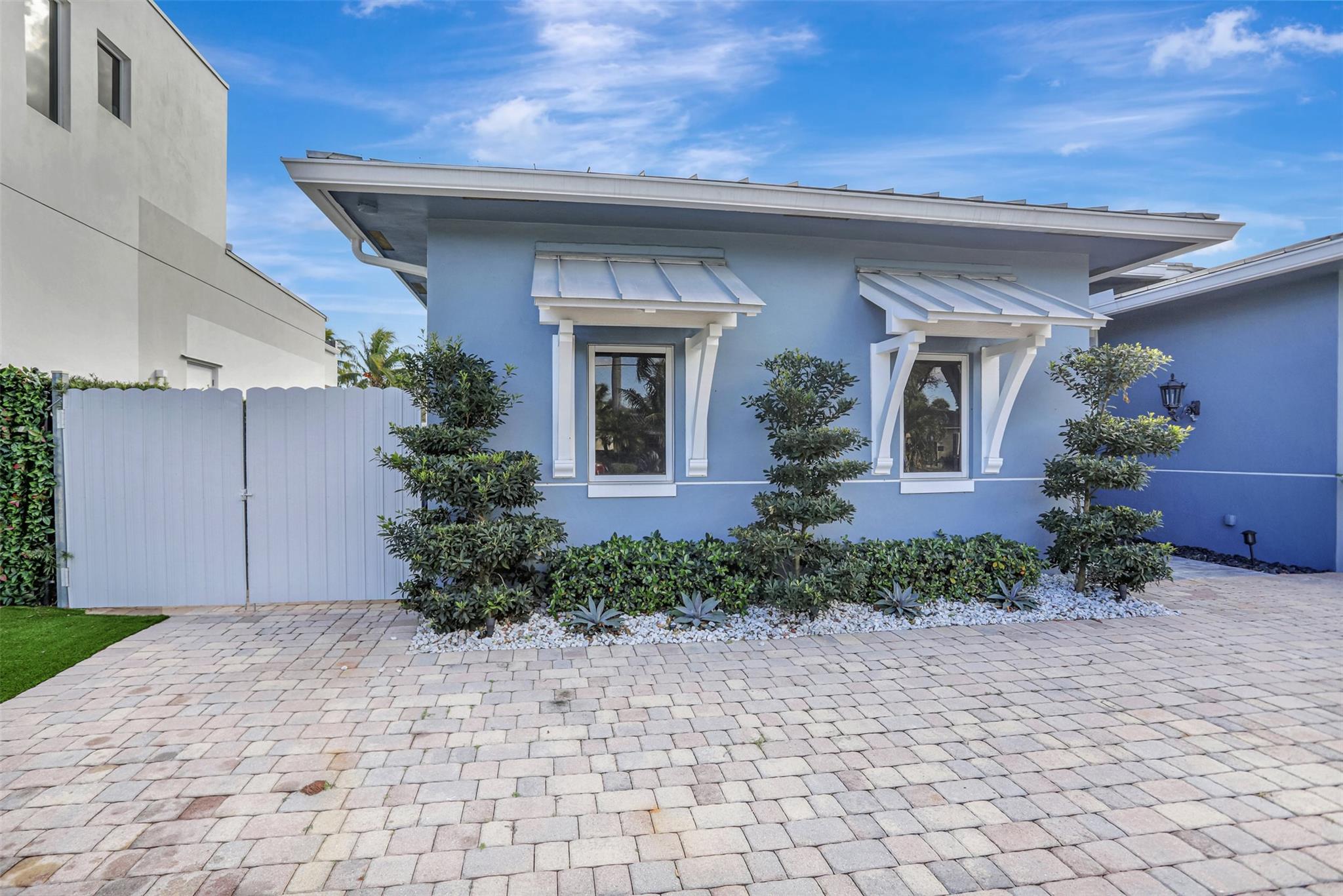 1304 MANDARIN ISLE
