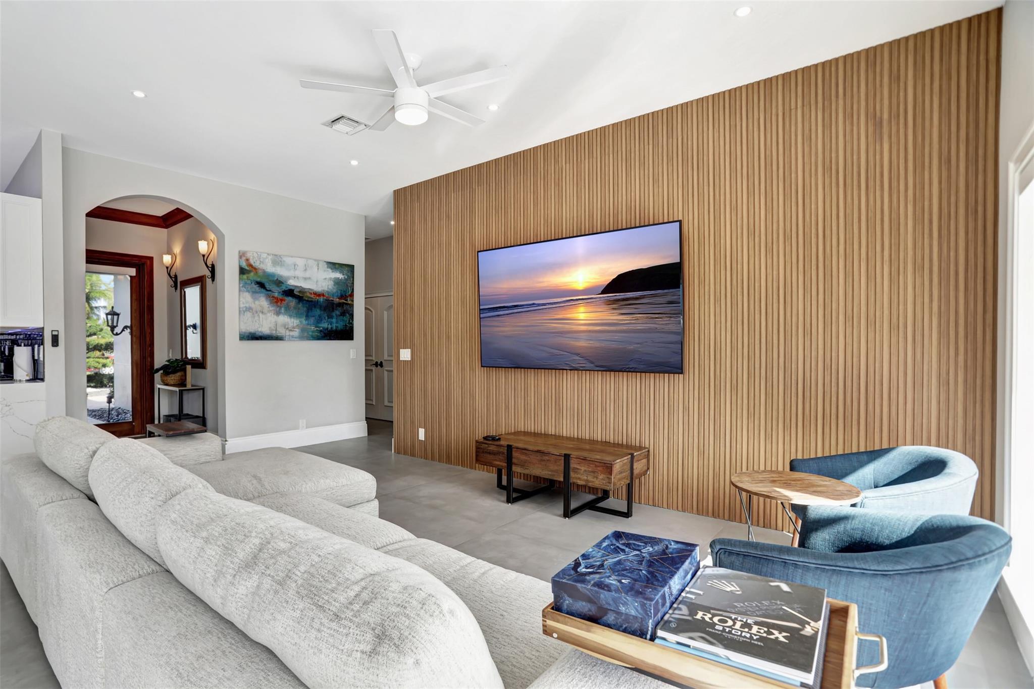 1304 MANDARIN ISLE