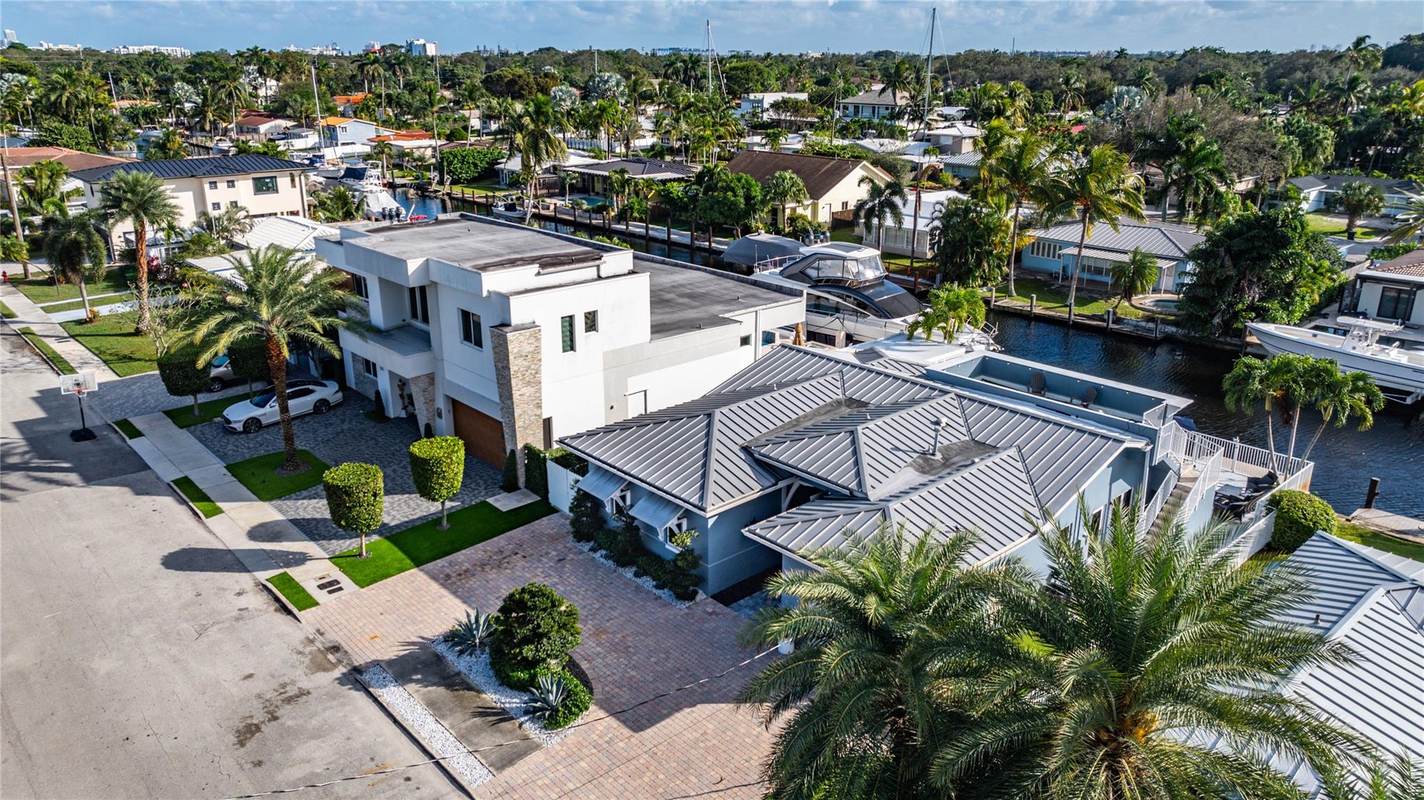 1304 MANDARIN ISLE